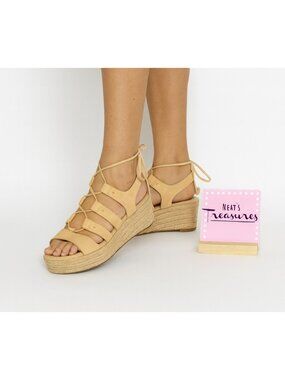 Michael Michael Kors Womens ST16A Beige Lace Up  Wedge Heels Sandals Sz 8.5 M